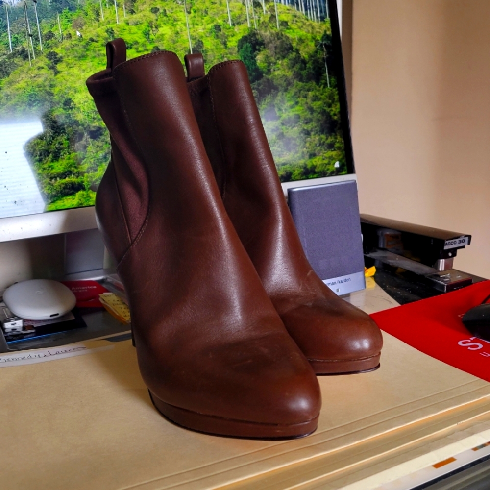 Nine West brown stiletto booties